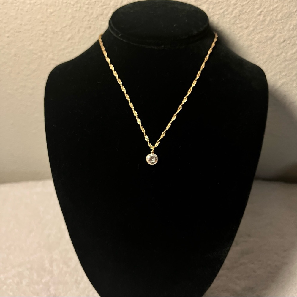 Elegant Necklace.